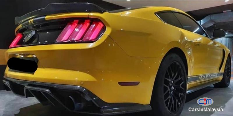 Ford MUSTANG Semi-Automatic 2018 - image 3