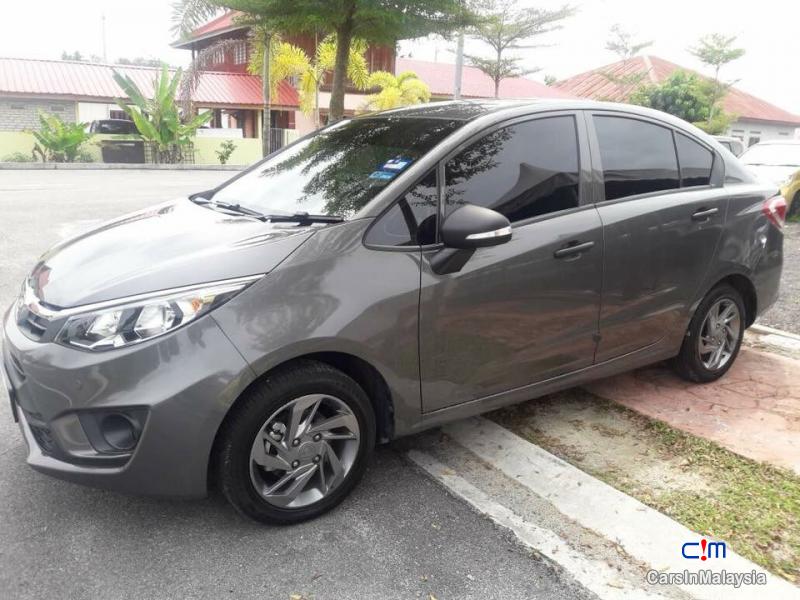 Proton Persona Automatic 2016