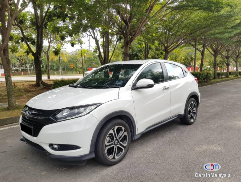 Honda HR-V Automatic 2016 - image 2