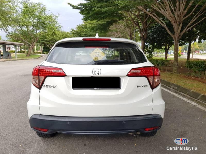 Honda HR-V Automatic 2016 - image 4