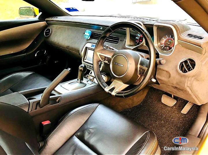 Chevrolet Camaro 3.6-LITER LUXURY SUPER SPORT CAR Automatic 2012 - image 11