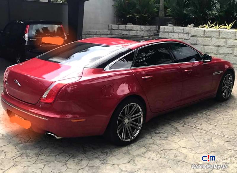 Jaguar XJ 5.0-LITER LUXURY SEDAN SUPER SPORTBACK Automatic 2015