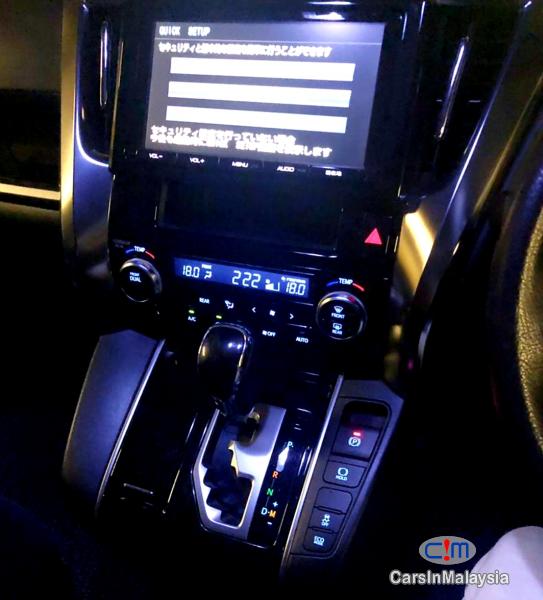 Picture of Toyota Vellfire 2.5-LITER LUXURY 7 SEATER FAMILY MPV Automatic 2016 in Perak