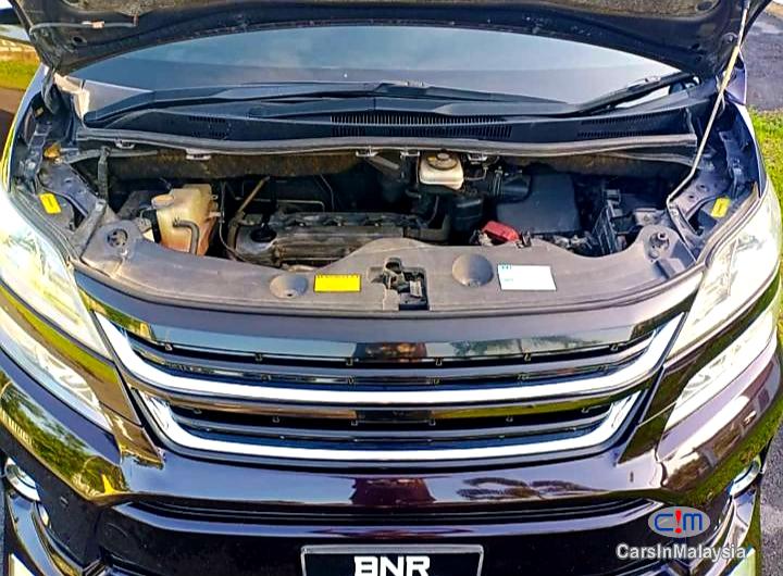 Toyota Vellfire 2.4-LITER LUXURY AUTO MPV 8 SEATER Automatic 2016 - image 11