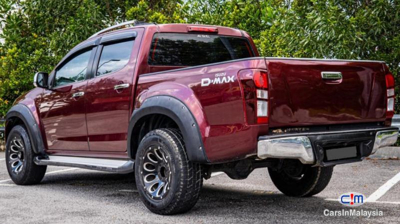 Isuzu D-Max 3.0-LITER DOUBLE CAB DIESEL TURBO22 Automatic 2016