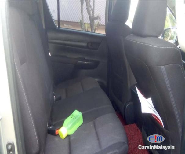 Toyota Hilux REVO 2.4 Manual 2018 - image 6