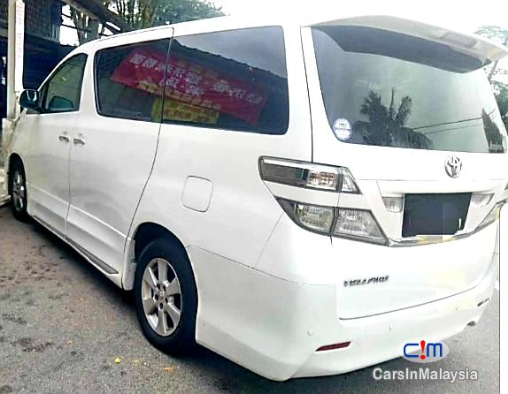 Toyota Vellfire Original Standard Recon Japan Automatic 2010 - image 10