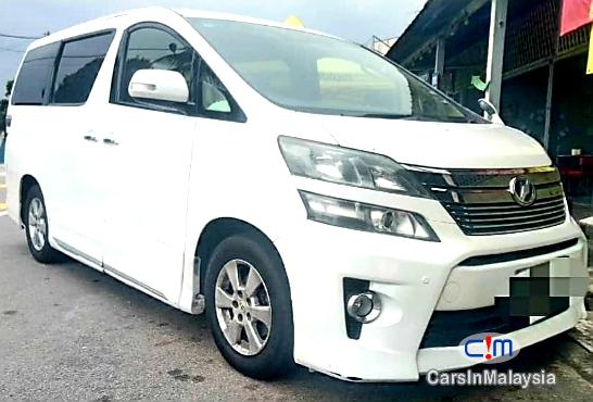 Toyota Vellfire Original Standard Recon Japan Automatic 2010 - image 9