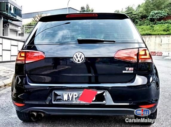 Volkswagen Golf 1.4-LITER TSI TURBO FUEL SAVER N POWERFULL Automatic 2013 - image 6
