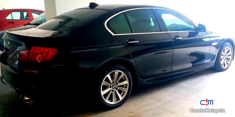 BMW 5 Series 2.5-LITER LUXURY SEDAN Automatic 2011 - image 9