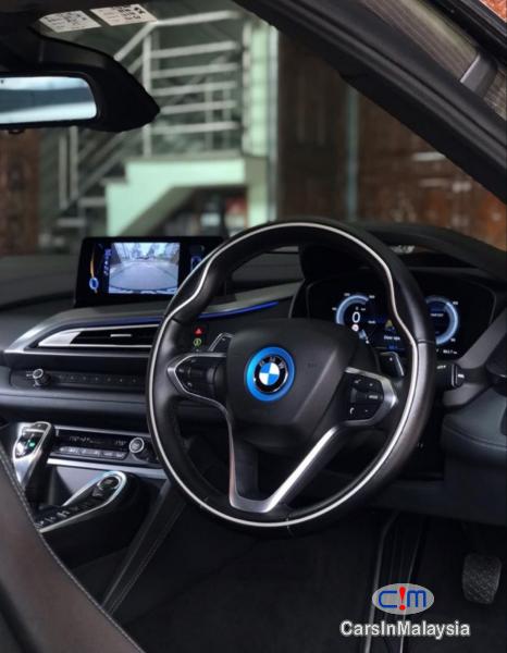 BMW i 1.5-LITER HYBRID SPORTS CAR Automatic 2015 in Selangor