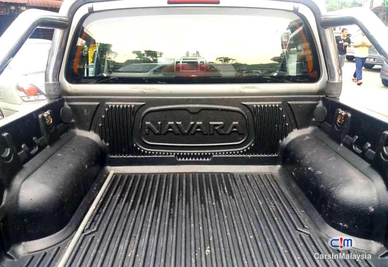 Nissan Navara 2.5-LITER 4x4 DOUBLE CAB DIESEL TURBO Automatic 2015 in Kuala Lumpur - image