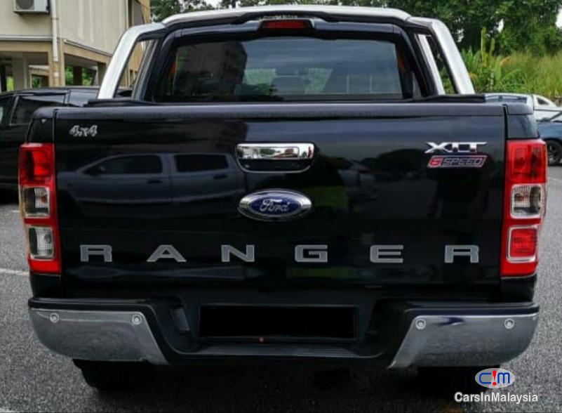 Ford Ranger 2.2-LITER 4X4 4WD TURBO DOUBLE CAB CHASSIS Automatic 2018 - image 4