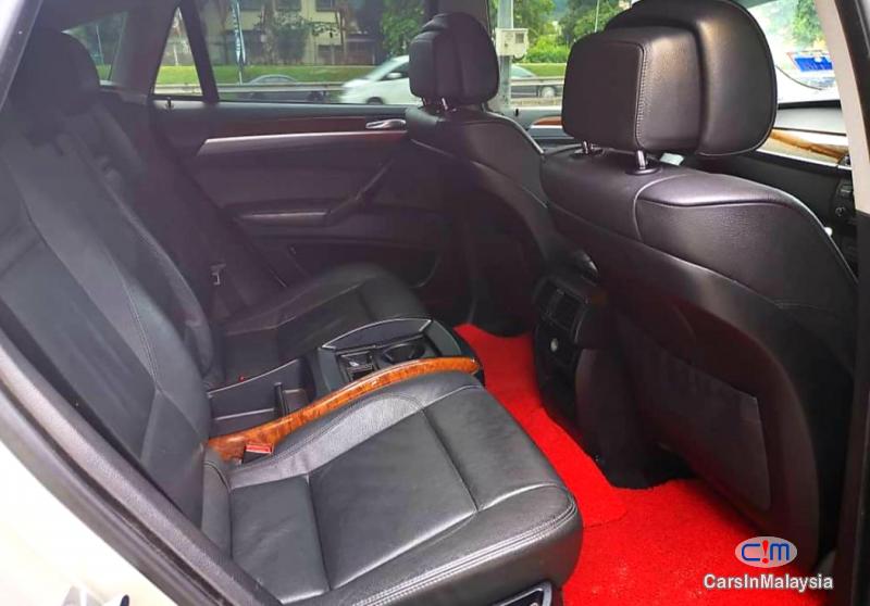 BMW X 3.0-LITER PETROL LUXURY SUV Automatic 2011 - image 11