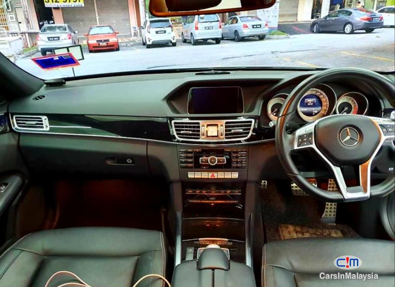 Mercedes Benz E250 2.0-LITER TURBO LUXURY SEDAN Automatic 2014 - image 5