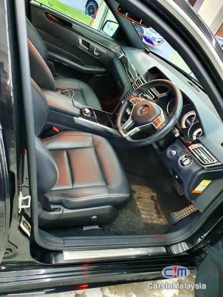 Mercedes Benz E250 2.0-LITER TURBO LUXURY SEDAN Automatic 2014 - image 8