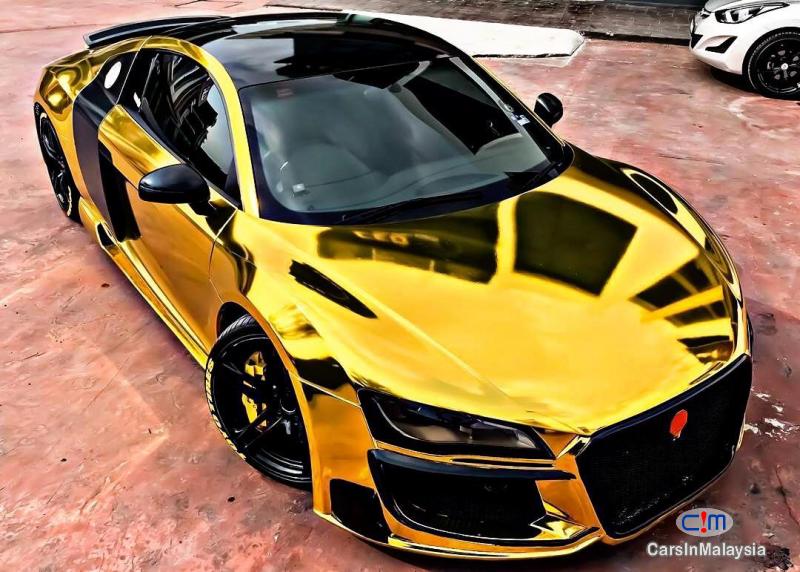 Audi R8 4.2-LITER POWERFUL LUXURY SUPER SPORT CAR Automatic 2010 - image 14