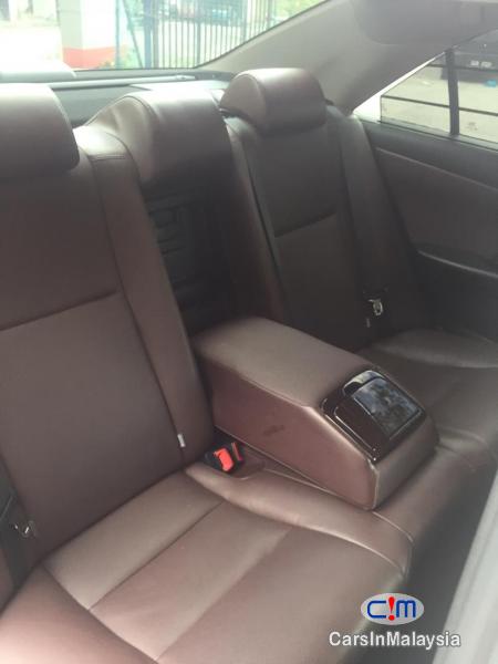Toyota Camry 2.0-LITER LUXURY SEDAN Automatic 2018 - image 10
