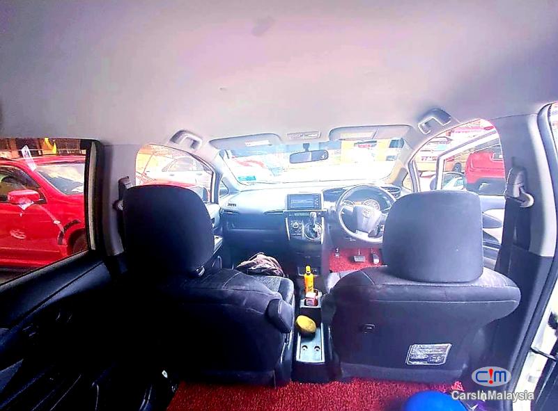 Toyota Wish 1.8-LITER NEW FACELIFT 7 SEATER MPV FUEL SAVER FAMILY SUV Automatic 2017 in Kuala Lumpur - image