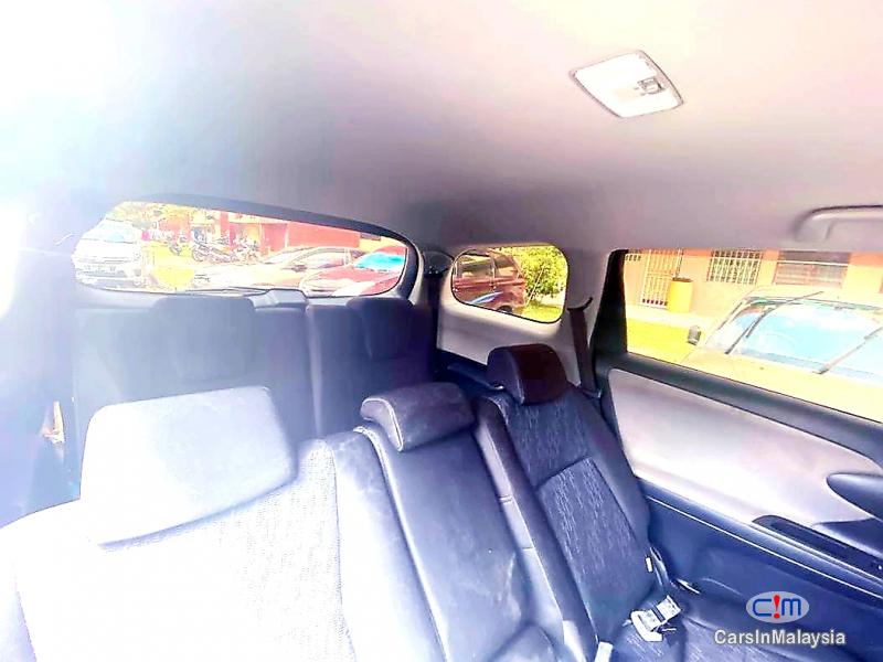 Toyota Wish 1.8-LITER NEW FACELIFT 7 SEATER MPV FUEL SAVER FAMILY SUV Automatic 2017 - image 9