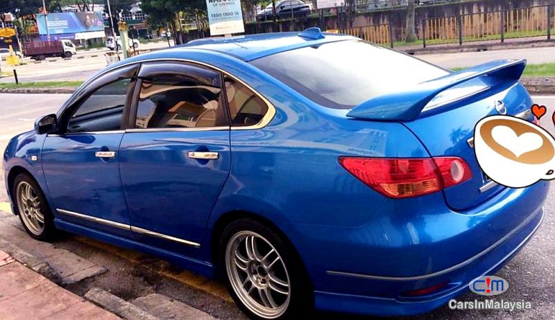 Nissan Sylphy 2.0-LITER LUXURY SEDAN Automatic 2009 - image 3