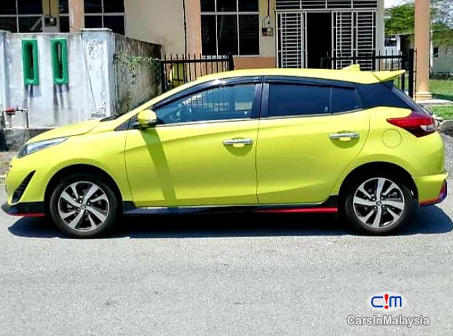 Toyota Yaris 1.5-LITER BEAUTIFUL ECONOMY HATCHBACK Automatic 2019 - image 2
