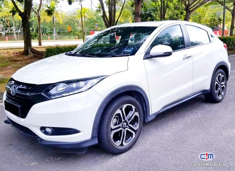 Honda HR-V 1.8-LITER ECONOMY SUV Automatic 2016 in Malaysia