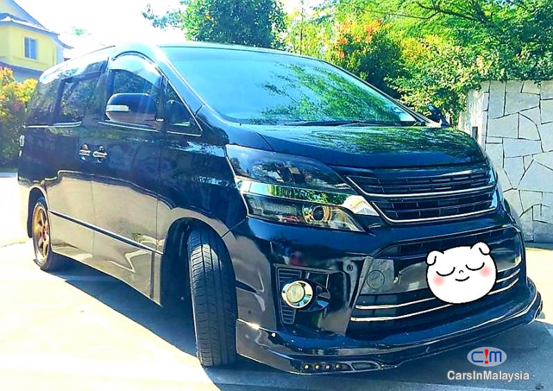 Toyota Vellfire 2 4-LITER LUXURY MPV 7 SEATER Automatic 2016 - image 4
