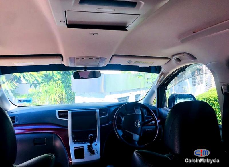 Toyota Vellfire 2 4-LITER LUXURY MPV 7 SEATER Automatic 2016 - image 8