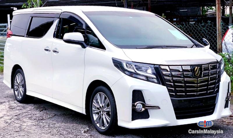 Toyota Alphard 2.5-LITER LUXURY FAMILY MPV Automatic 2017 in Kuala Lumpur