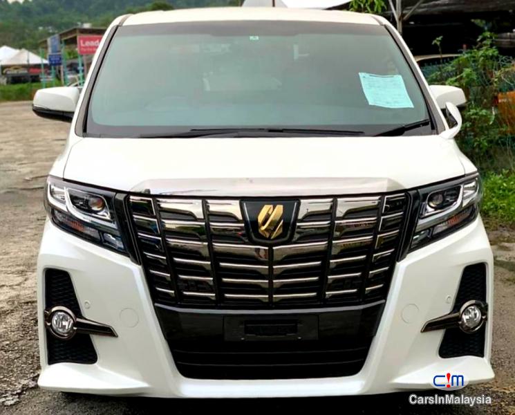 Toyota Alphard 2.5-LITER LUXURY FAMILY MPV Automatic 2017 in Malaysia