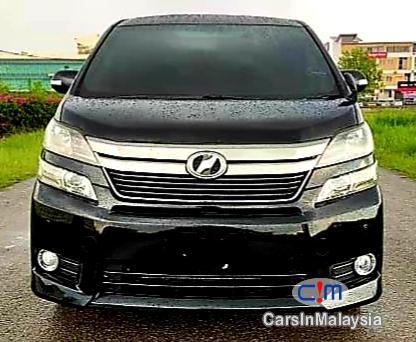 Toyota Vellfire 2.4-LITER LUXURY FAMILY MPV 8 SEATER Automatic 2014 - image 5