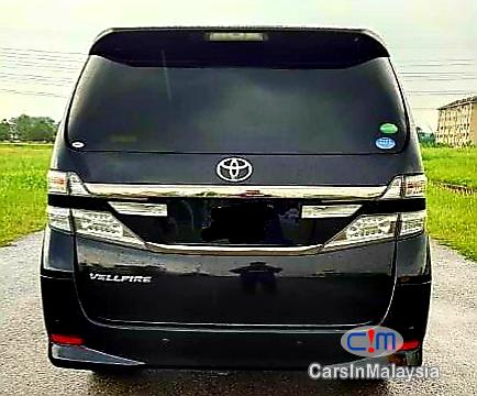 Toyota Vellfire 2.4-LITER LUXURY FAMILY MPV 8 SEATER Automatic 2014 - image 6