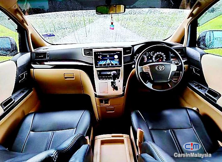 Toyota Vellfire 2.4-LITER LUXURY FAMILY MPV 8 SEATER Automatic 2014 - image 8