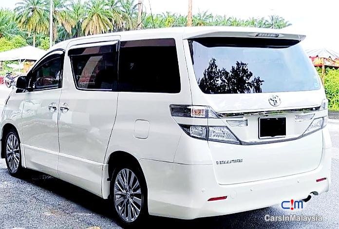 Toyota Vellfire 2.4-LITER LUXURY MPV 7 SEATER Automatic 2016 in Malaysia