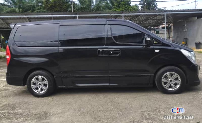 Picture of Hyundai Starex 2.0-LITER DIESEL TURBO 11 SEATER FAMILY MPV Automatic 2014 in Kuala Lumpur