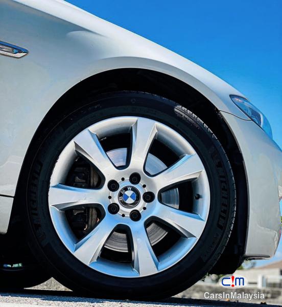 BMW 5 Series 3.0-LITER LUXURY LEMOUSINE FULLSPEC Automatic 2011 - image 13