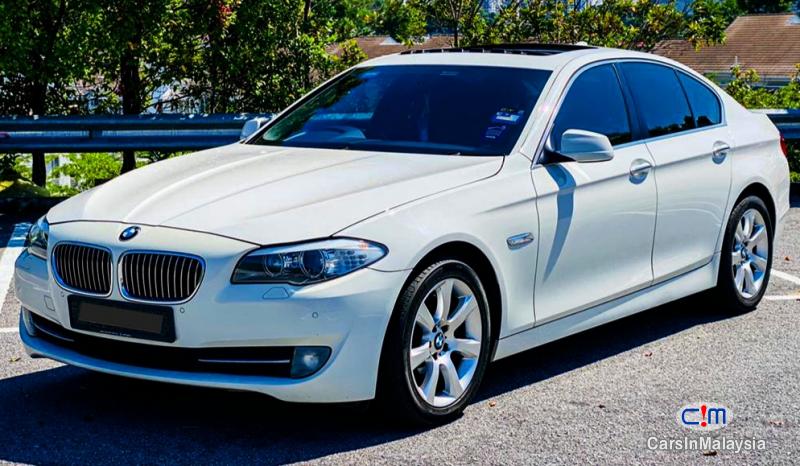 BMW 3.0-LITER LUXURY LEMOUSINE FULLSPEC Automatic 2011 - image 15