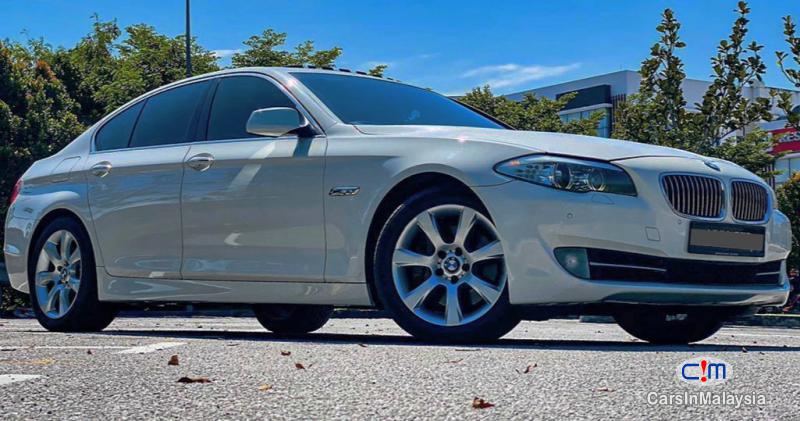 BMW 3.0-LITER LUXURY LEMOUSINE FULLSPEC Automatic 2011 - image 16