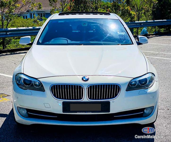 BMW 5 Series 3.0-LITER LUXURY LEMOUSINE FULLSPEC Automatic 2011
