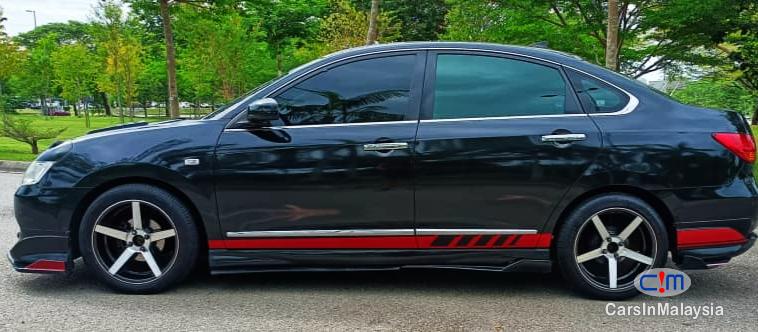 Nissan Sylphy 2.0-LITER ECONOMIC LUXURY SEDAN Automatic 2010 - image 11