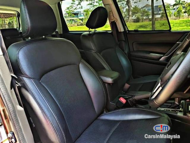 Subaru Forester 2.0-LITER FAMILY SUV KERETA SAMBUNG BAYAR Automatic 2018 - image 8