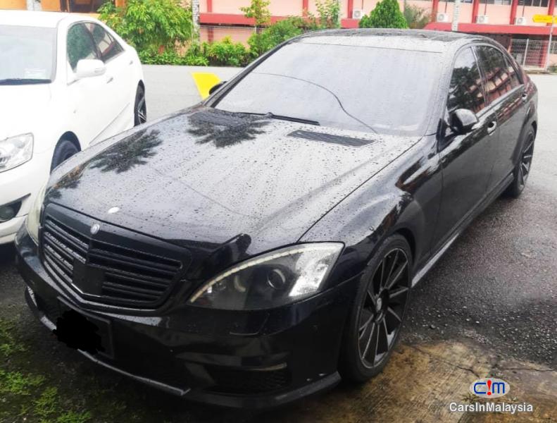 Mercedes Benz S300L 3.0-LITER LUXURY LEMOUSINE FULLSPEC KERETA SAMBUNG BAYAR Automatic 2007