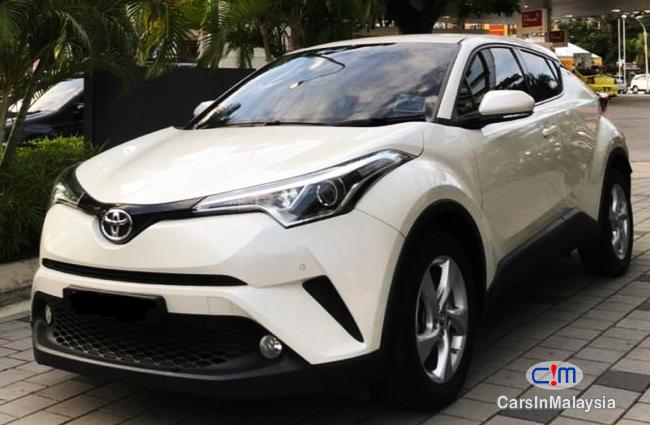 Toyota 1.8-LITER SPORTS SUV KERETA SAMBUNG BAYAR Automatic 2018 - image 4