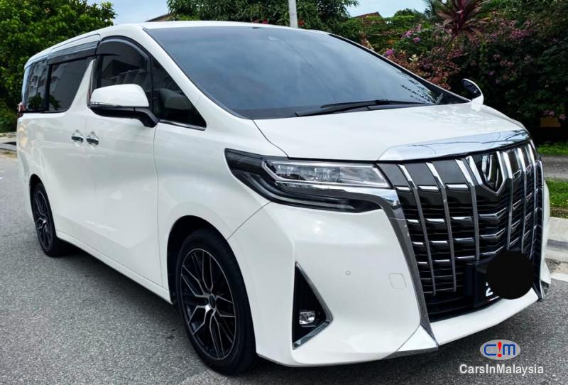 Toyota Alphard 2.5-LITER FAMILY MPV NEW FACELIFT Automatic 2018 in Kuala Lumpur