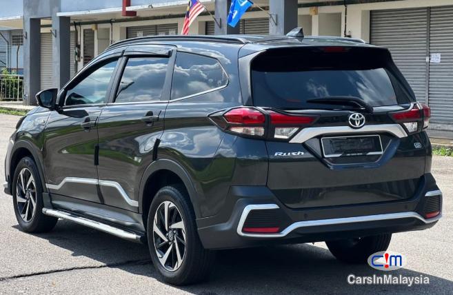 Toyota Rush 1.5-LITER FAMILY SUV 7 SEATERS Automatic 2020 - image 10