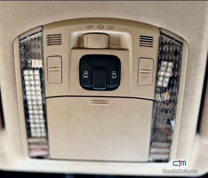 Toyota Vellfire 2.4-LITER 7 SEATERS FAMILY MPV Automatic 2013 - image 10