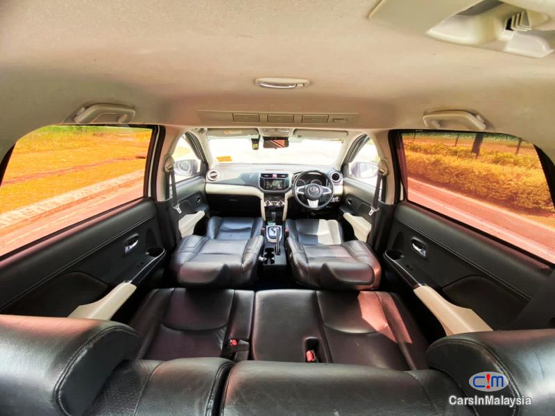 Toyota Rush 1.5-LITER ECONOMIC FAMILY SUV Automatic 2019 - image 10