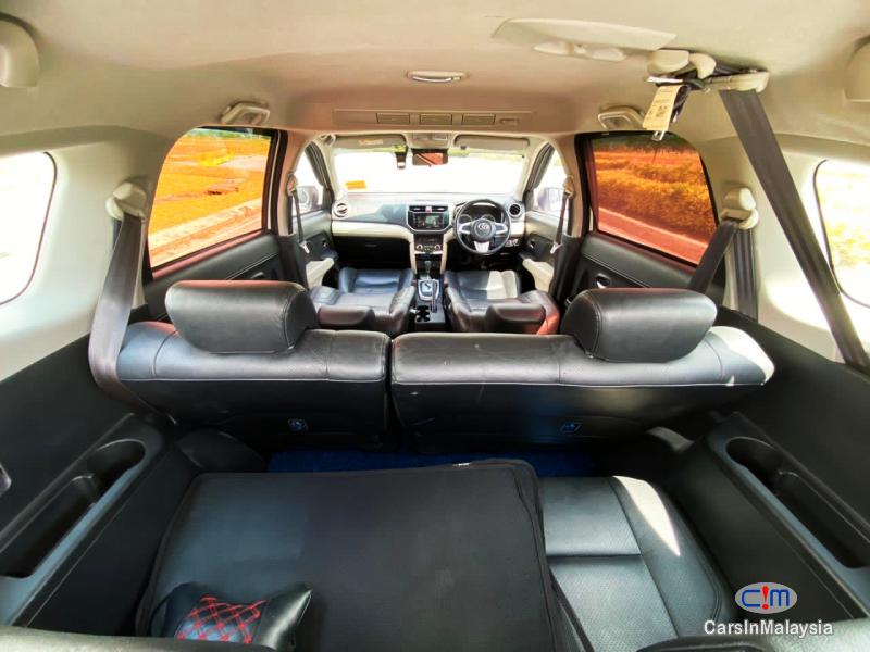 Toyota Rush 1.5-LITER ECONOMIC FAMILY SUV Automatic 2019 - image 13