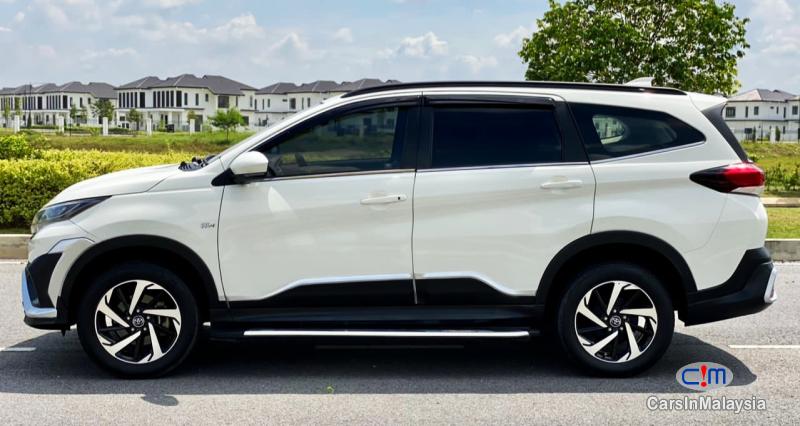 Toyota Rush 1.5-LITER ECONOMIC FAMILY SUV Automatic 2019 - image 15